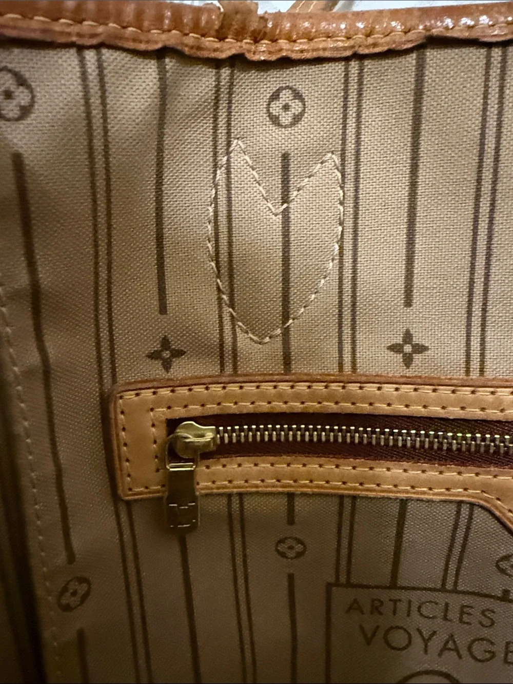 Louis Vuitton Monogram Canvas Tote with Vachetta Trim